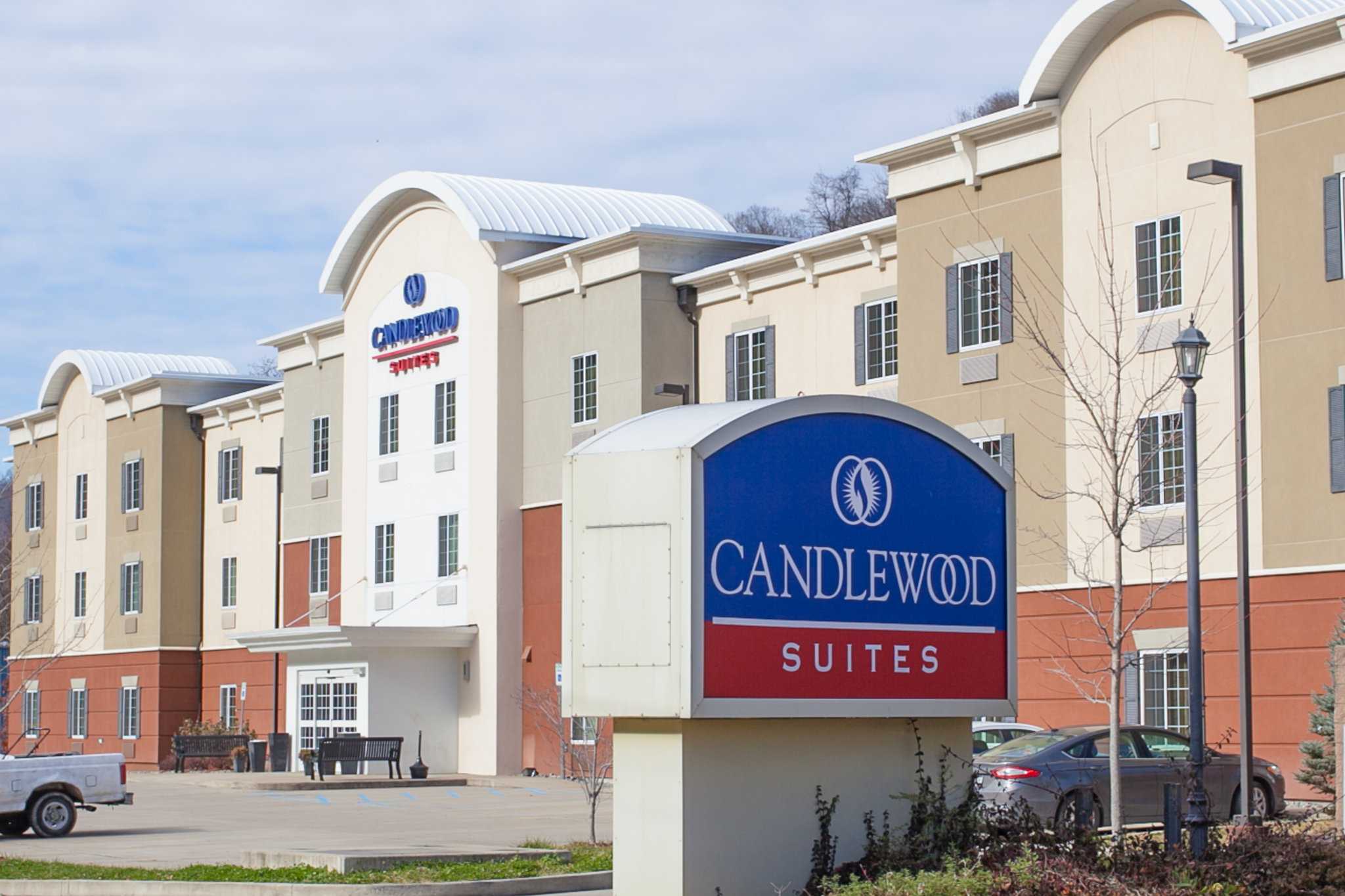 Candlewood Suites Logan, Logan, WV