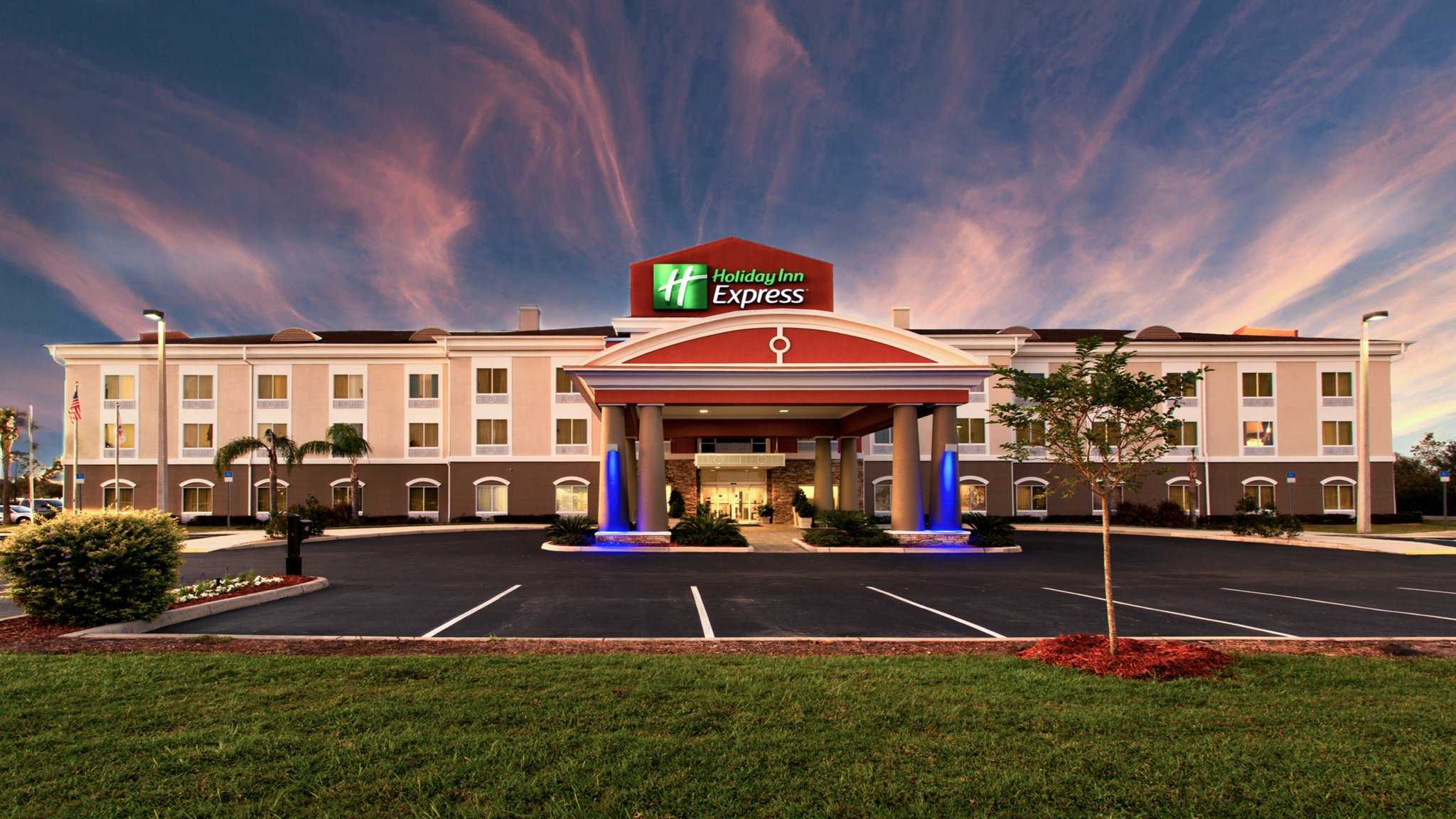 Holiday Inn Express Lake Wales N- Winter Haven in Lake Wales, FL