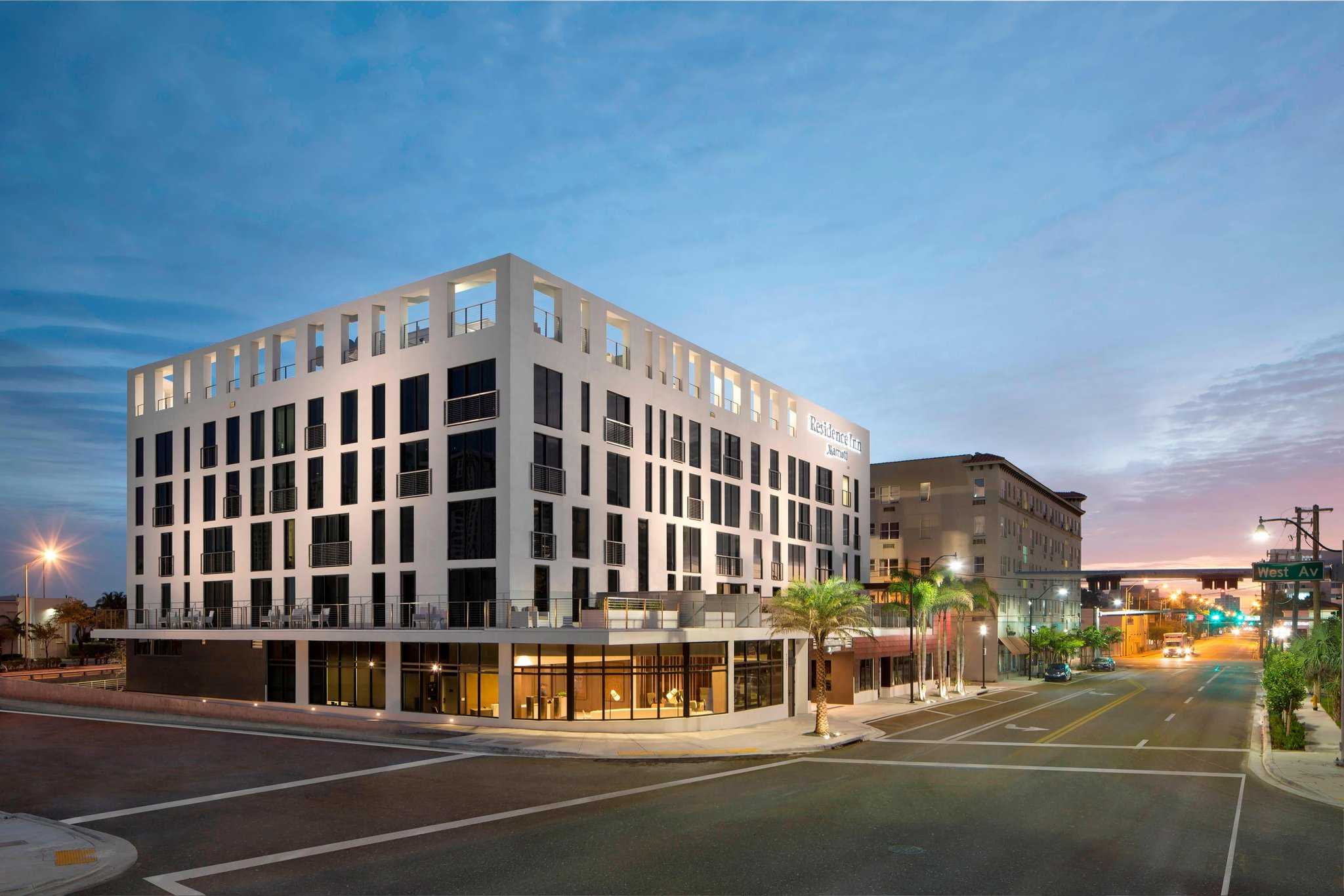 Residence Inn by Marriott Miami Beach South Beach в Miami Beach, FL