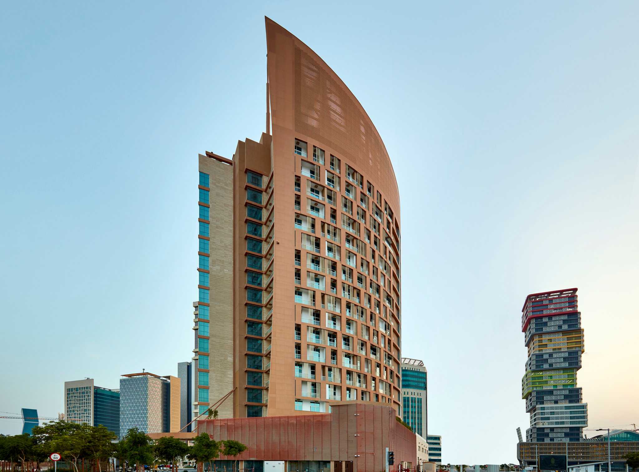 Staybridge Suites Doha Lusail a Lusail, QA