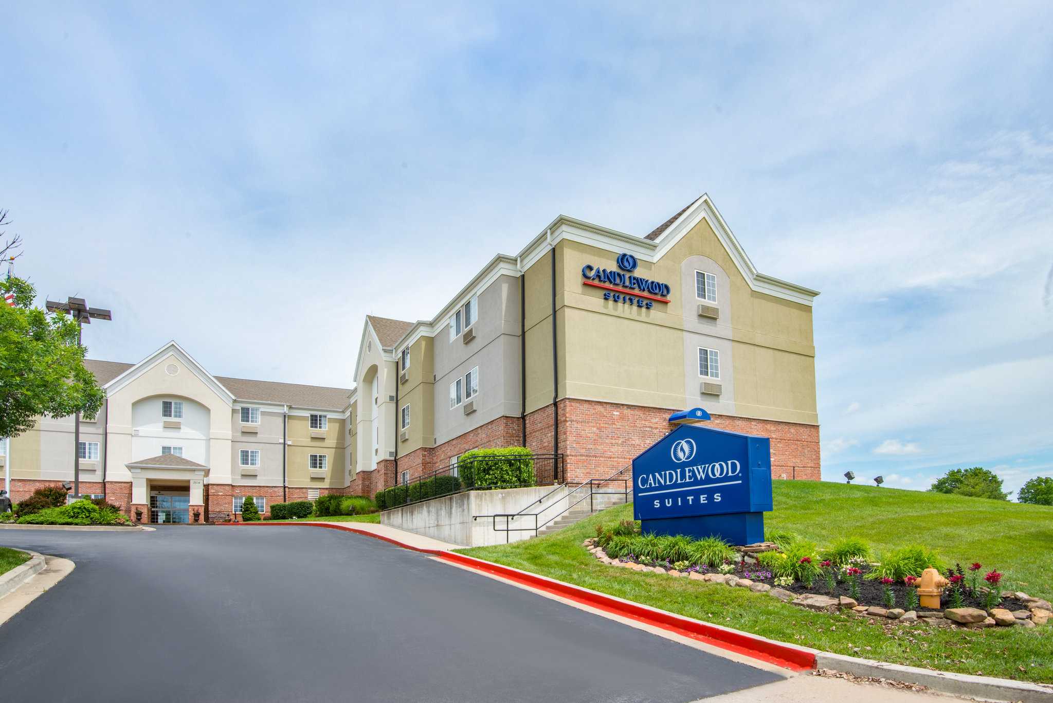 Candlewood Suites Jefferson City в Джефферсон Сити, MO