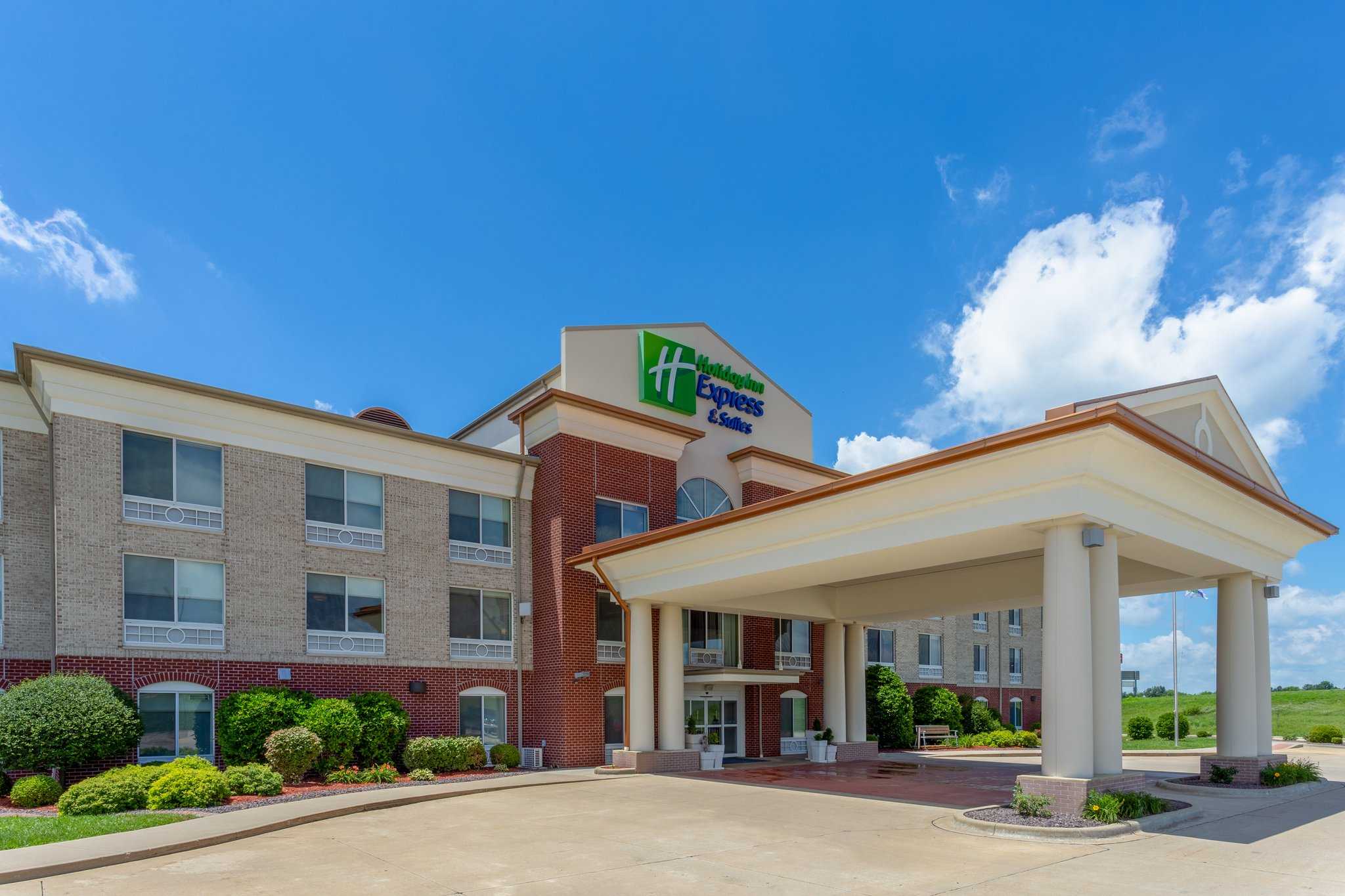 Holiday Inn Express Hotel & Suites Vandalia, Vandalia, IL