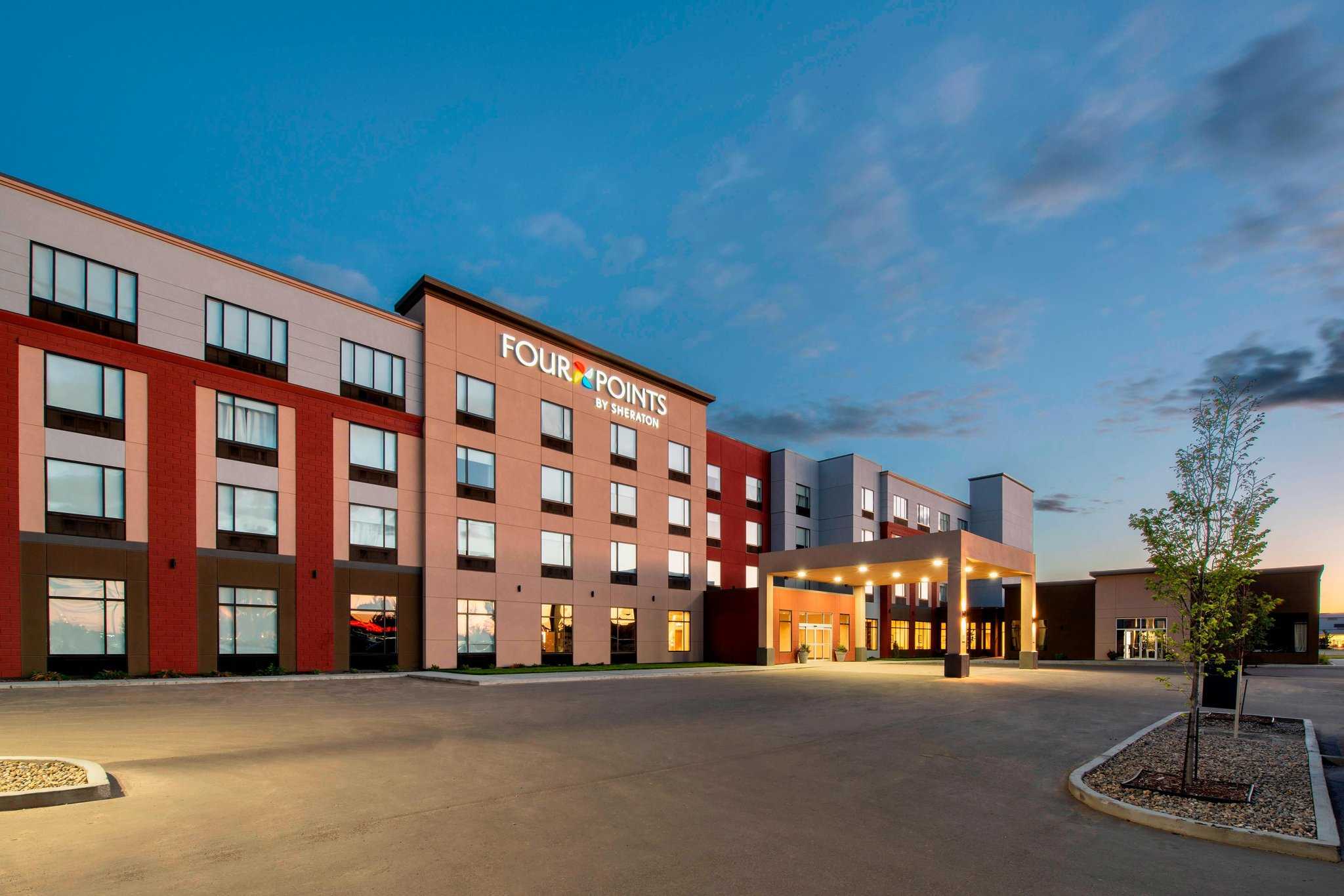 Four Points by Sheraton Grande Prairie в Grande Prairie, AB