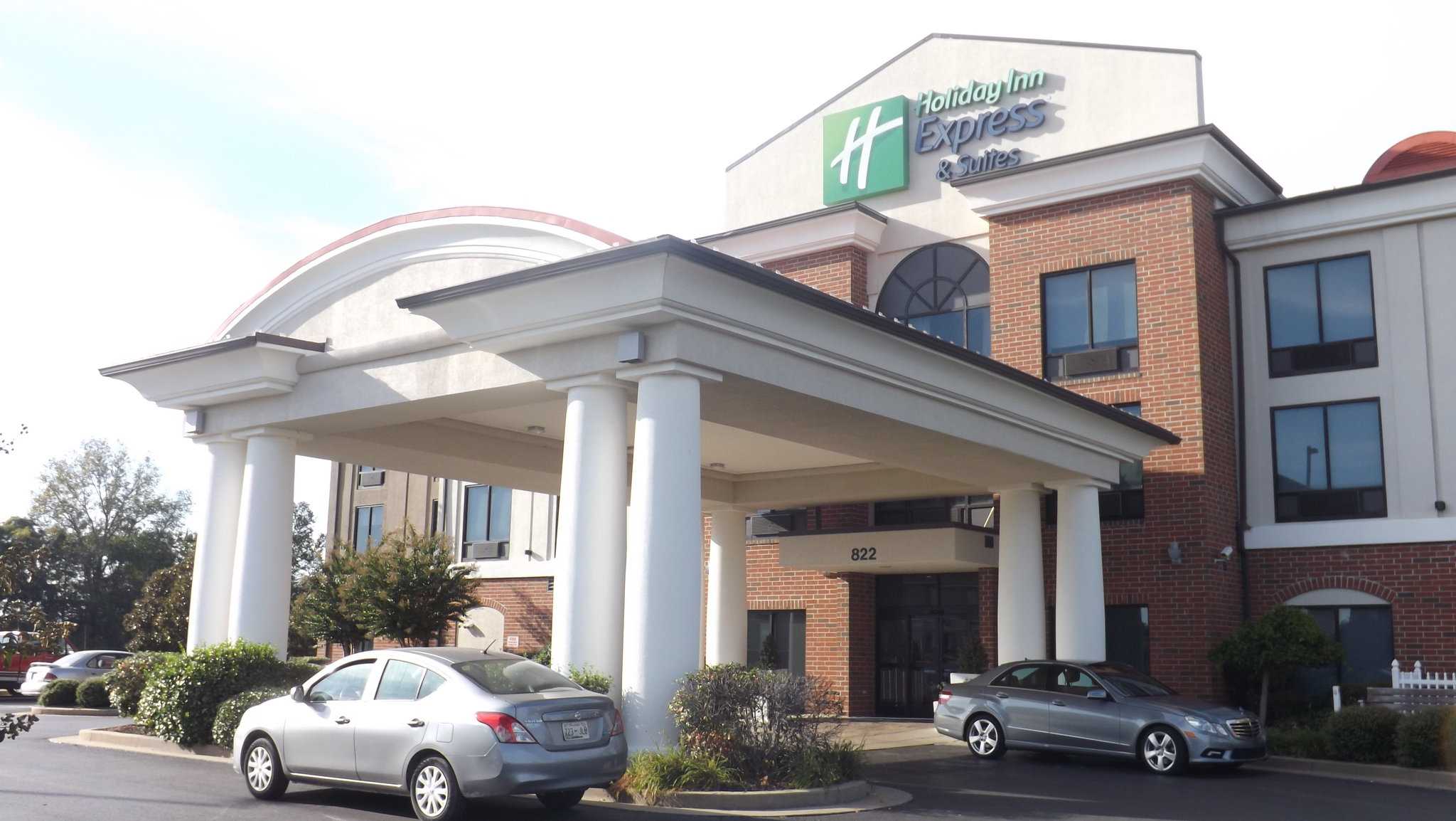 Holiday Inn Express Hotel & Suites-Dyersburg in Dyersburg, TN