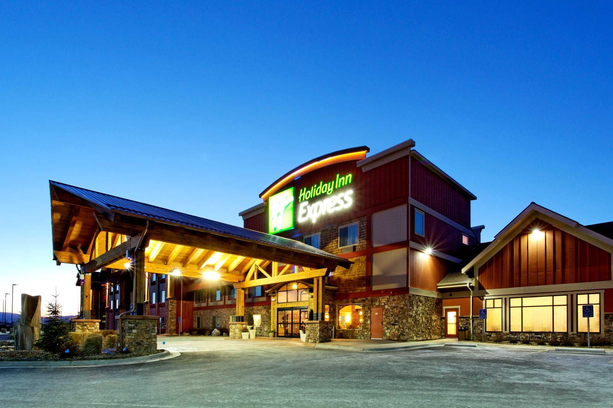 Holiday Inn Express Hotel & Suites Kalispell, Kalispell, MT