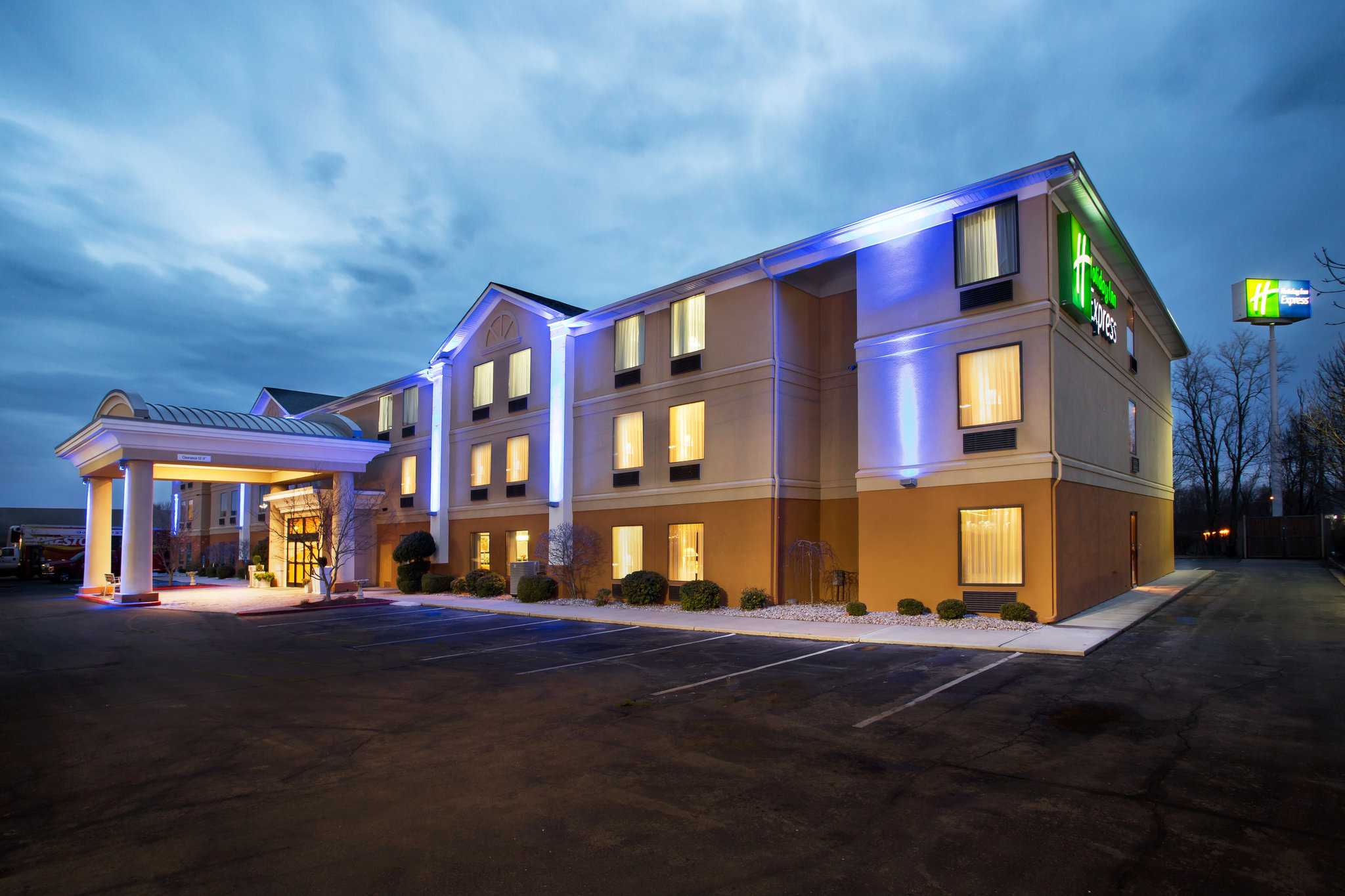 Holiday Inn Express Lexington-Southwest Nicholasville in นิโคลาสวิลล์, KY