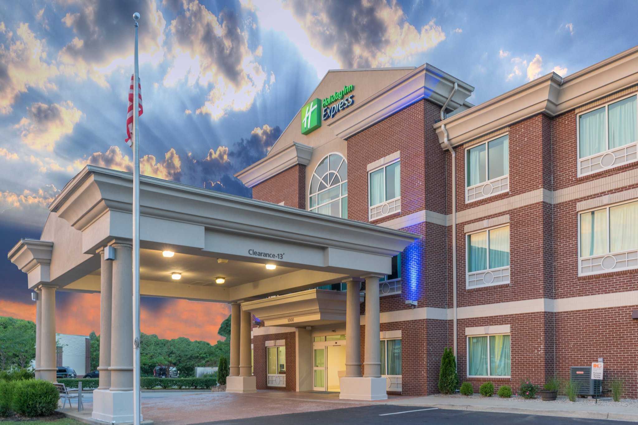 Holiday Inn Express Hotel & Suites Frankfort a Francoforte, KY