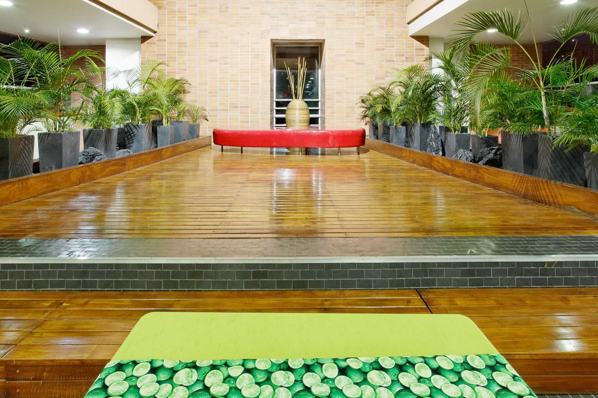 Holiday Inn Express & Suites Medellin a Medellin, CO