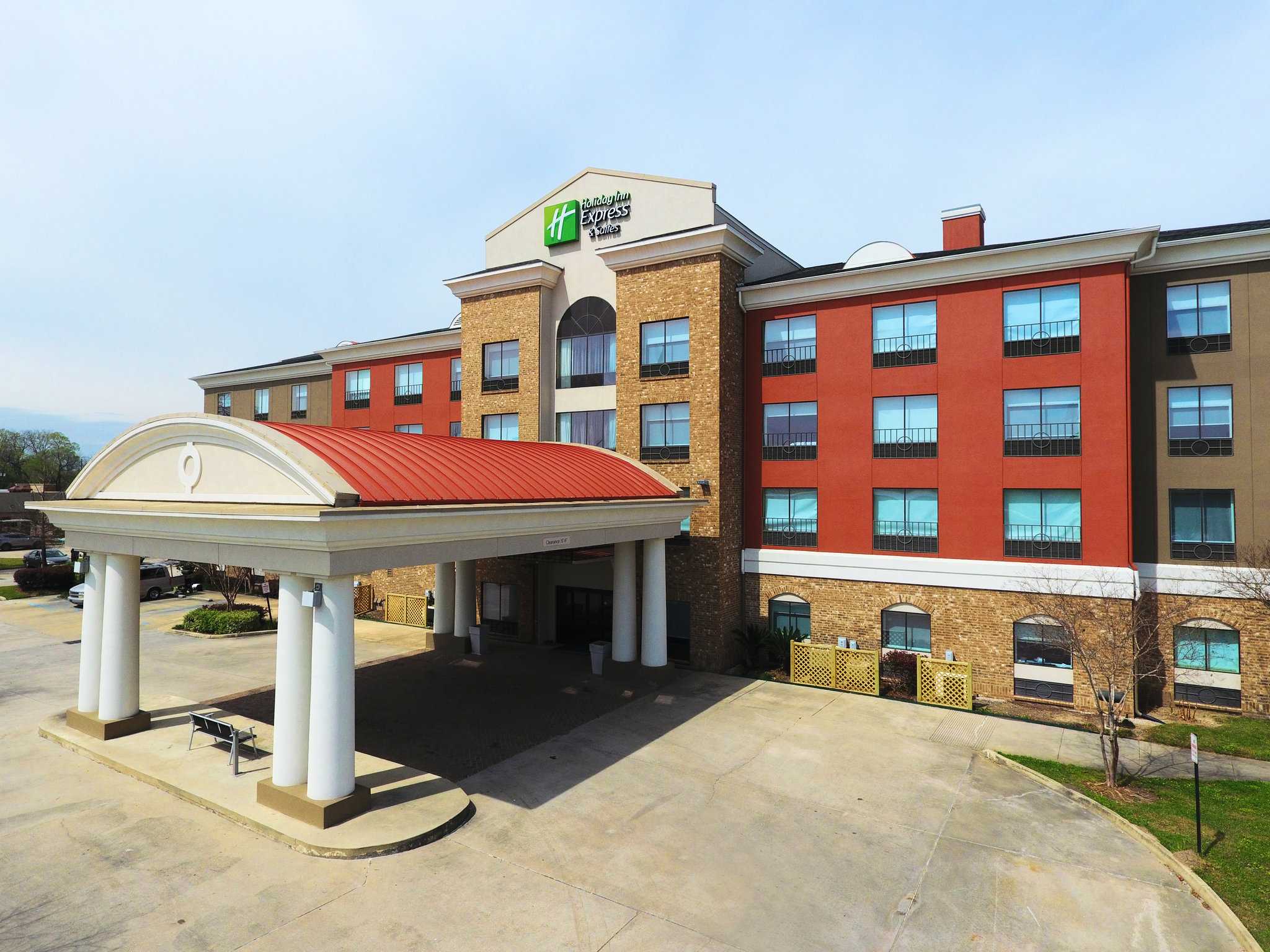 Holiday Inn Express Hotel & Suites Baton Rouge-Port Allen в Порт Аллен, LA