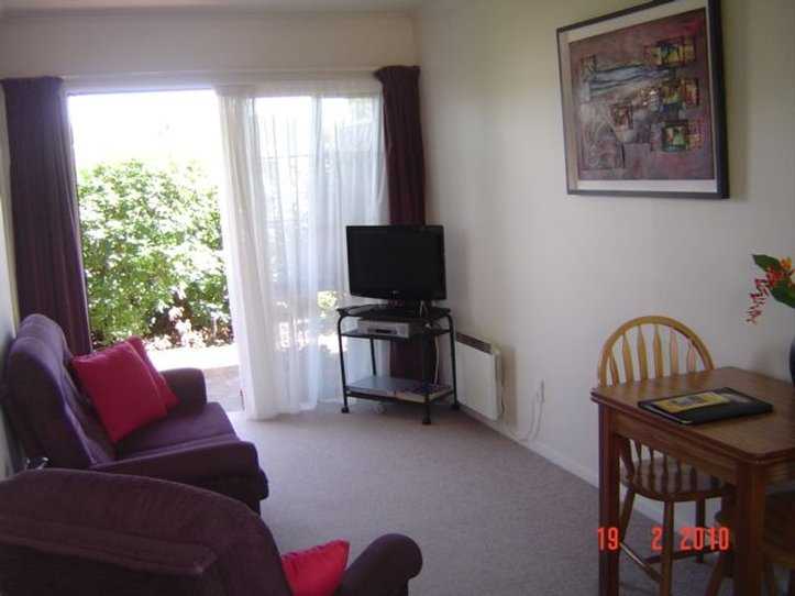 Arrow Motel Apartments in Nelson, NZ