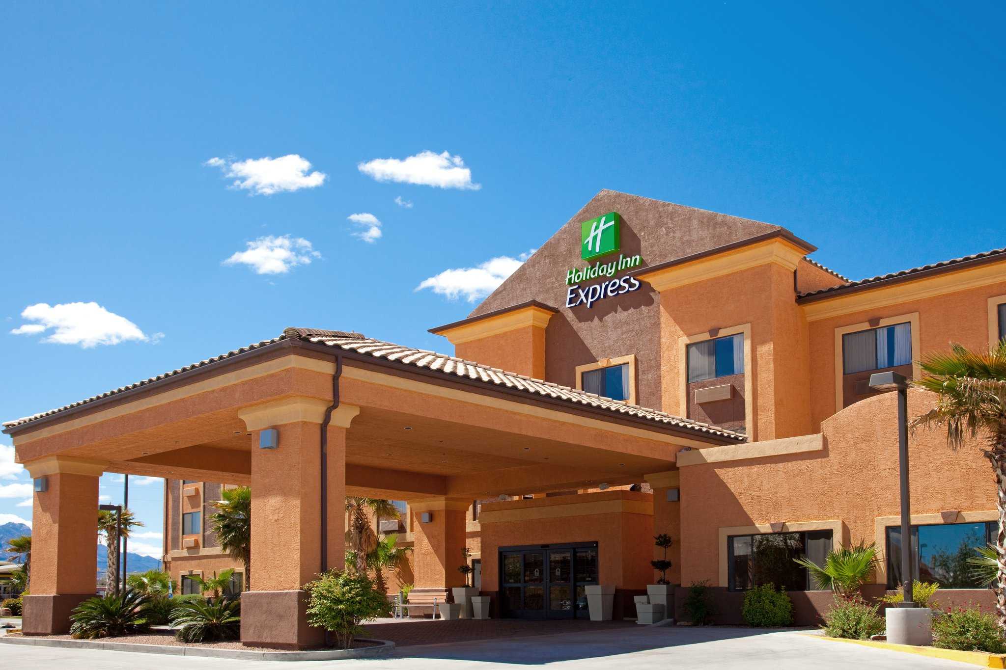 Holiday Inn Express Hotel & Suites - Kingman in Kingman, AZ