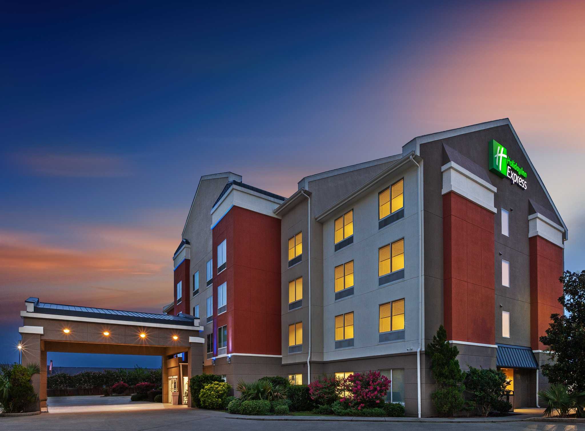 Holiday Inn Express New Orleans East in New Orleans, LA