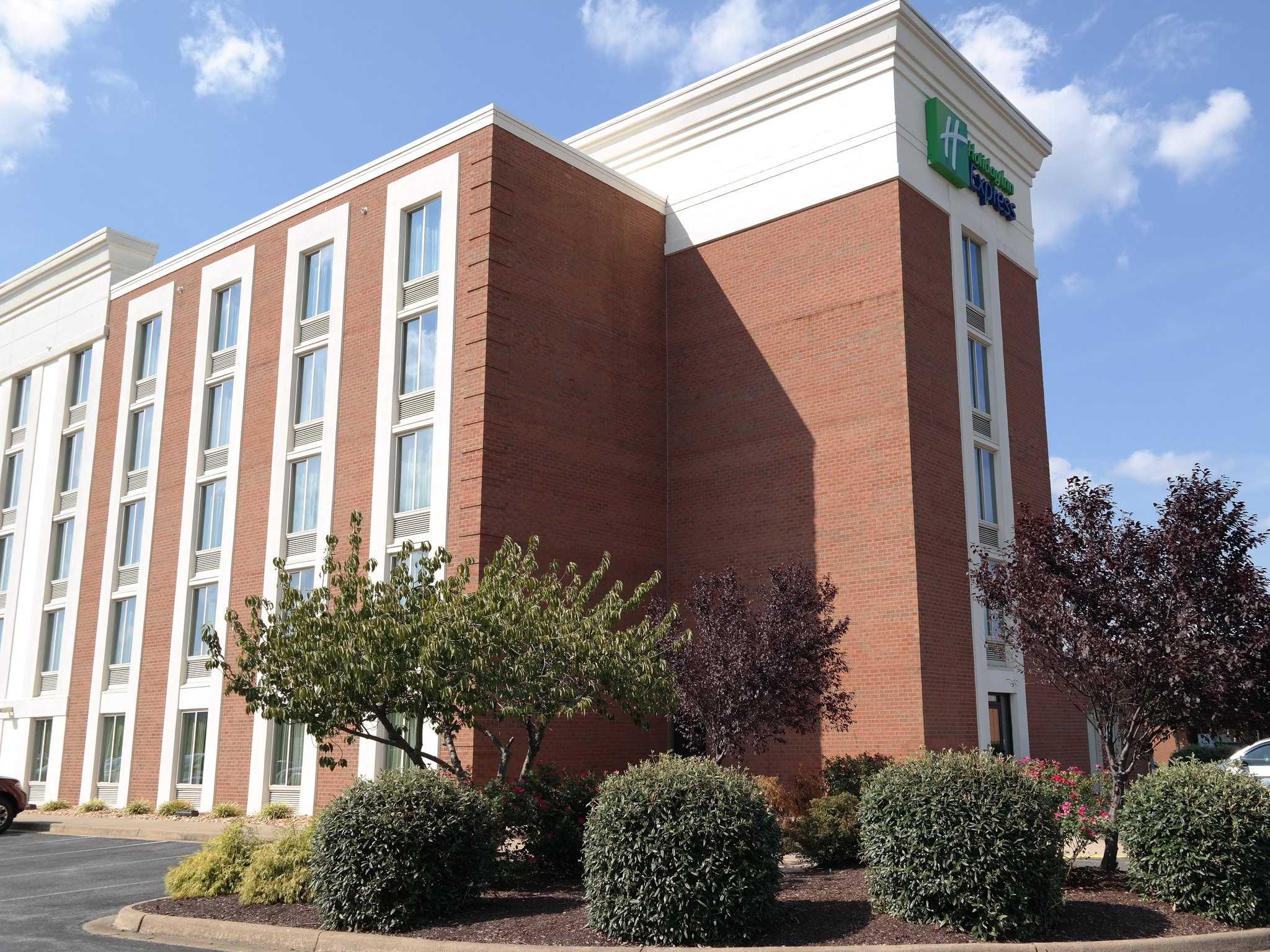 フレデリックスバーグ, VAにおけるHoliday Inn Express Fredericksburg Southpoint