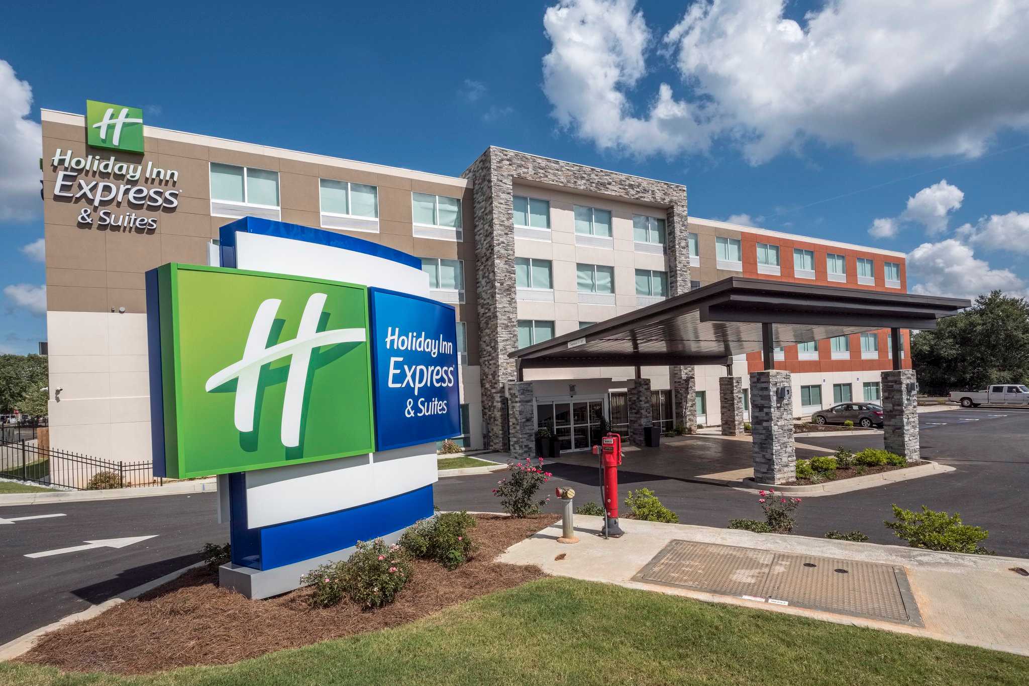 Holiday Inn Express and Suites Commerce à Commerce, GA
