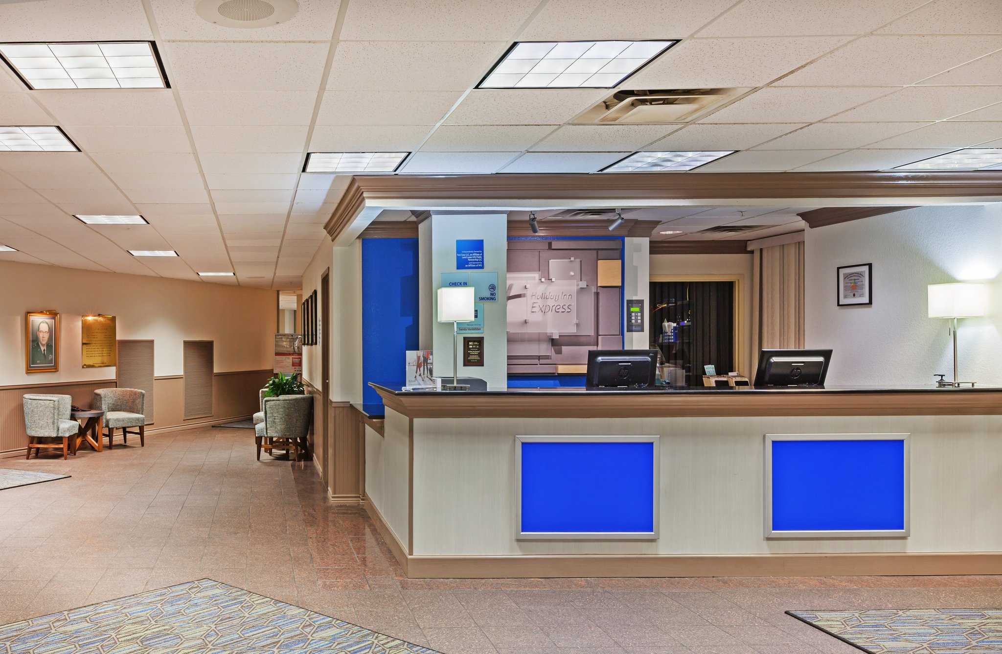 Holiday Inn Express Keith Ware Hall a Fort Hood, TX