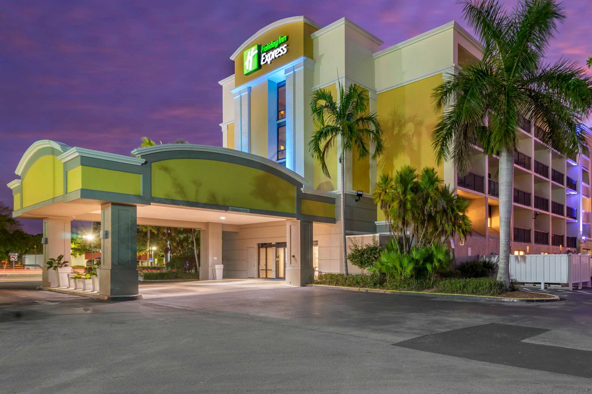 Holiday Inn Express Cape Coral-Fort Myers Area in Capo Coral, FL