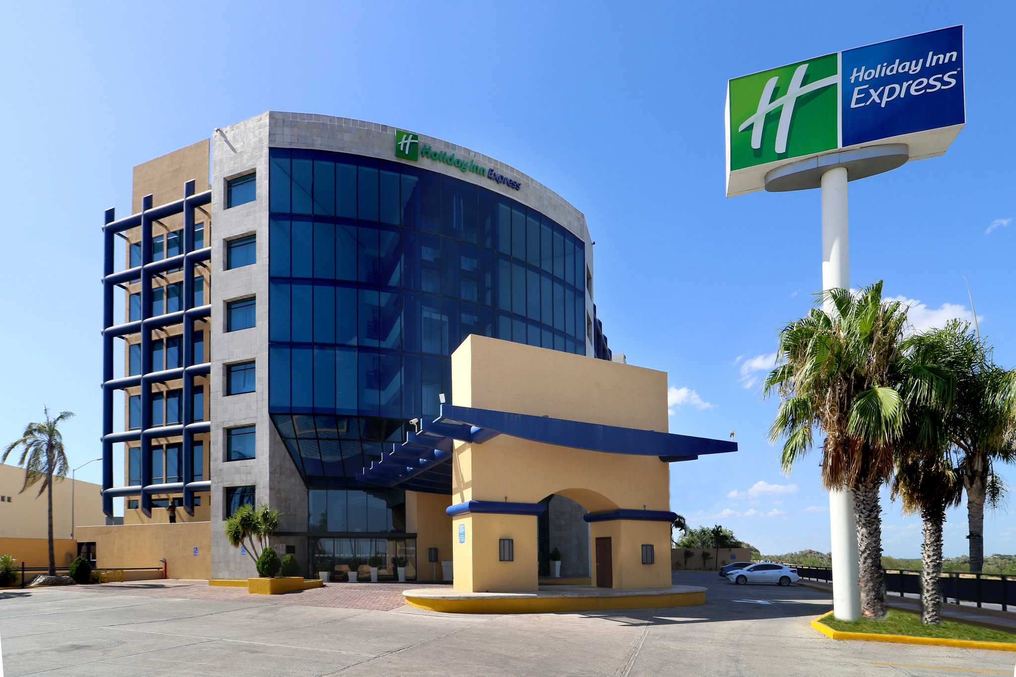 新拉雷多, MX 的 Holiday Inn Express Nuevo Laredo, Tamps