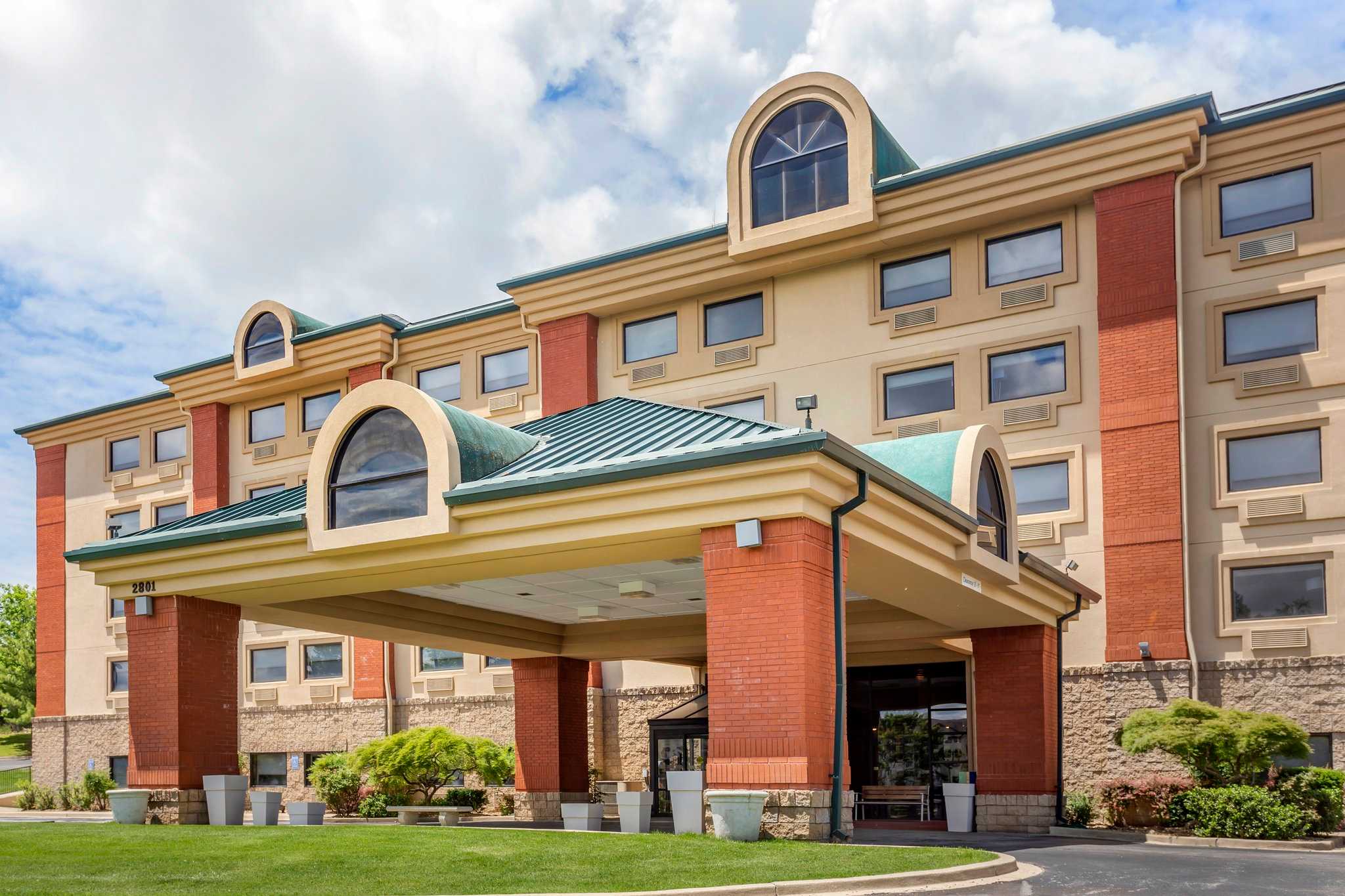 Holiday Inn Express Hotel Branson Green Mountain Drive, Branson, MO