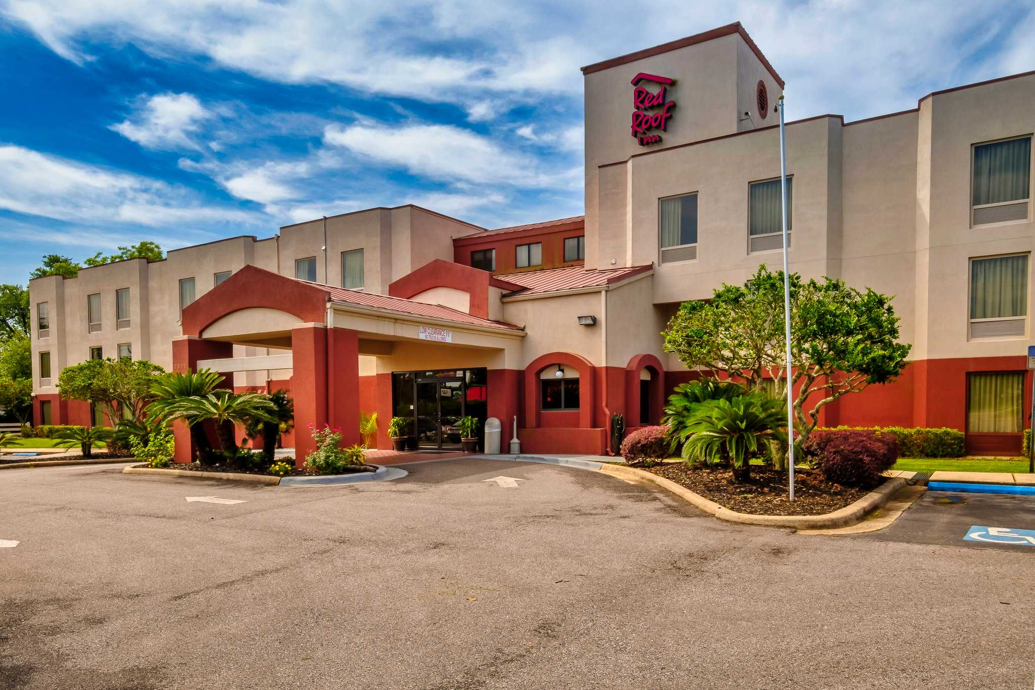 Red Roof Inn Pensacola Fairgrounds in Pensacola, FL