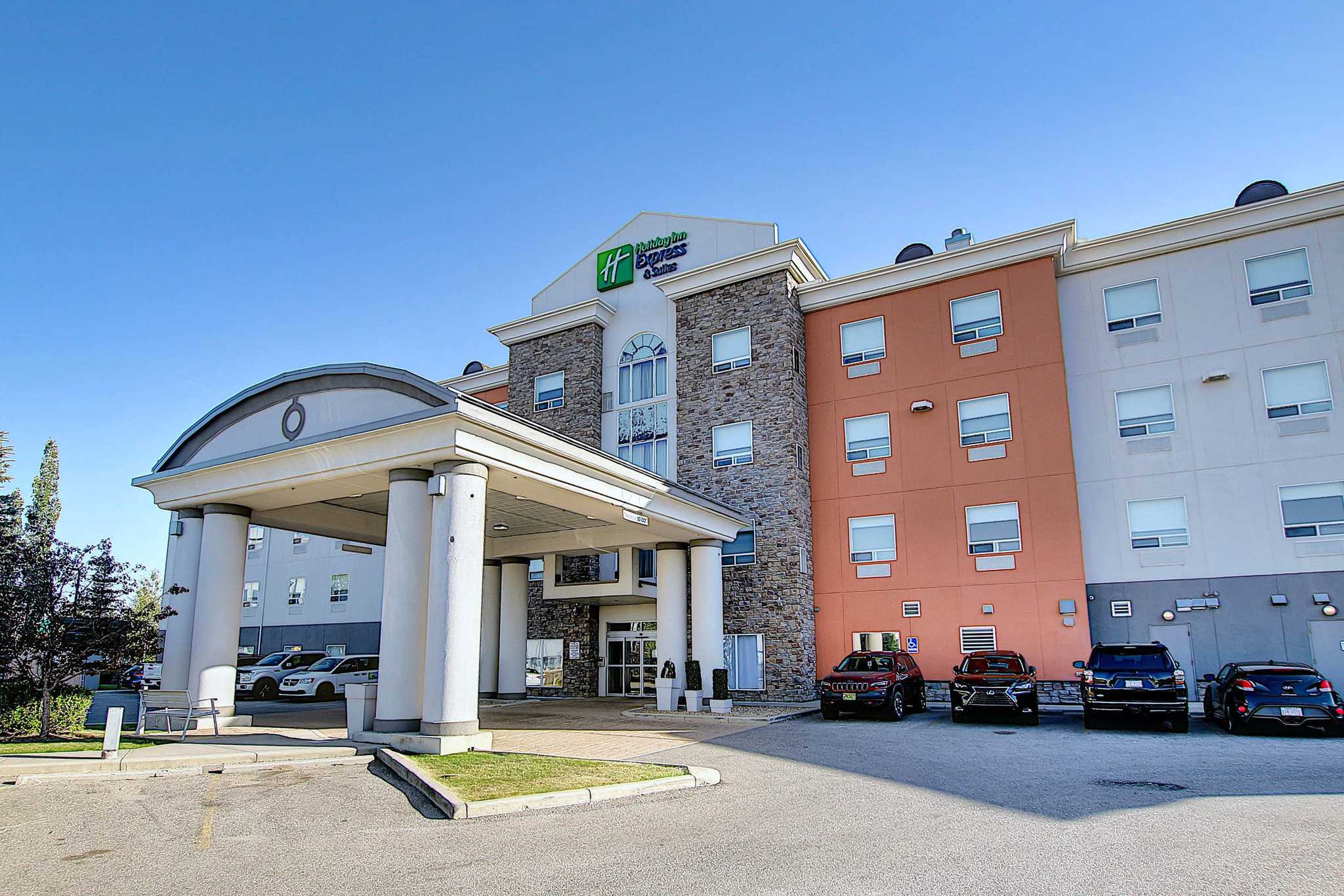 Holiday Inn Express & Suites Airport-Calgary i Calgary, AB