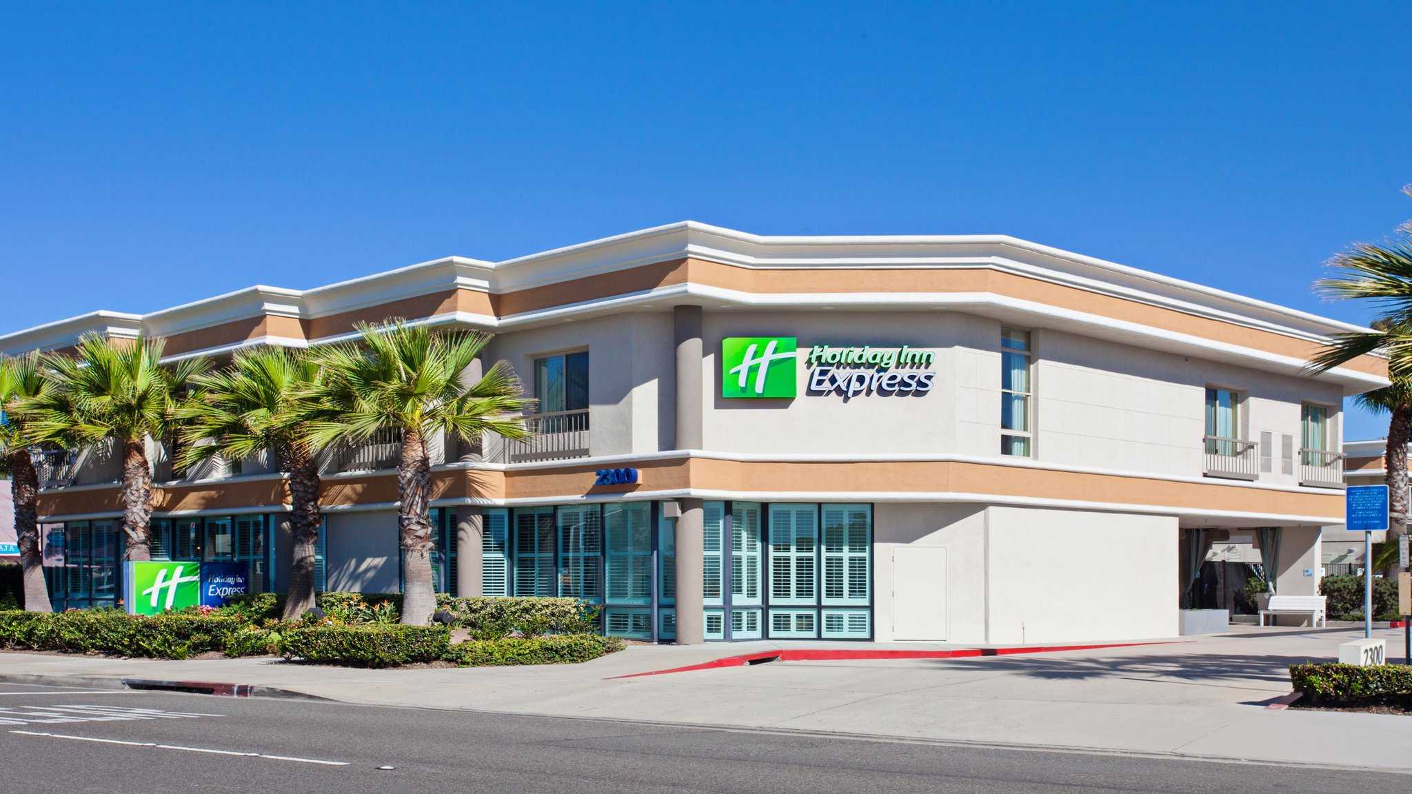 Holiday Inn Express Hotel Newport Beach in Newport Beach, CA