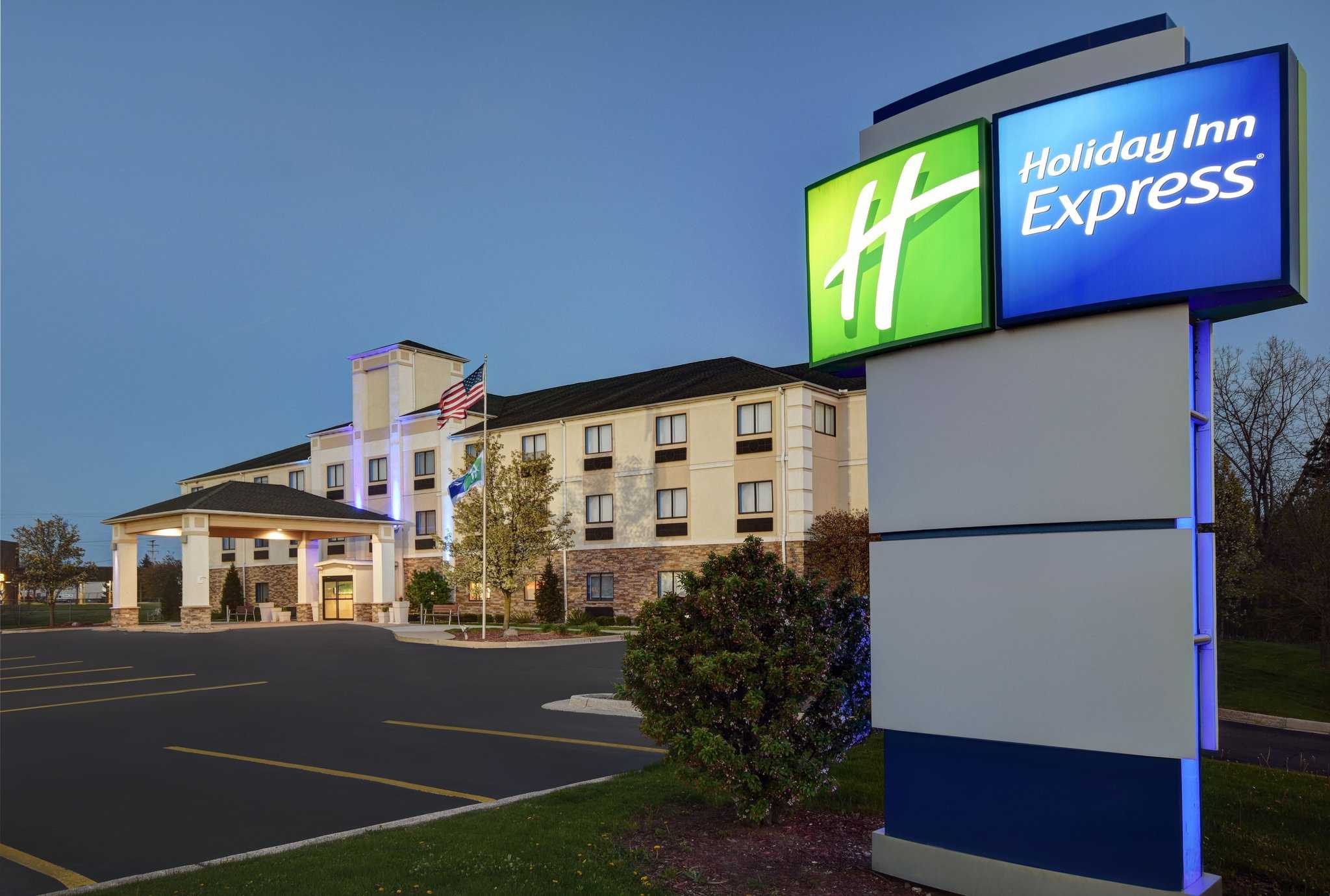Holiday Inn Express Adrian in เอเดรียน, MI