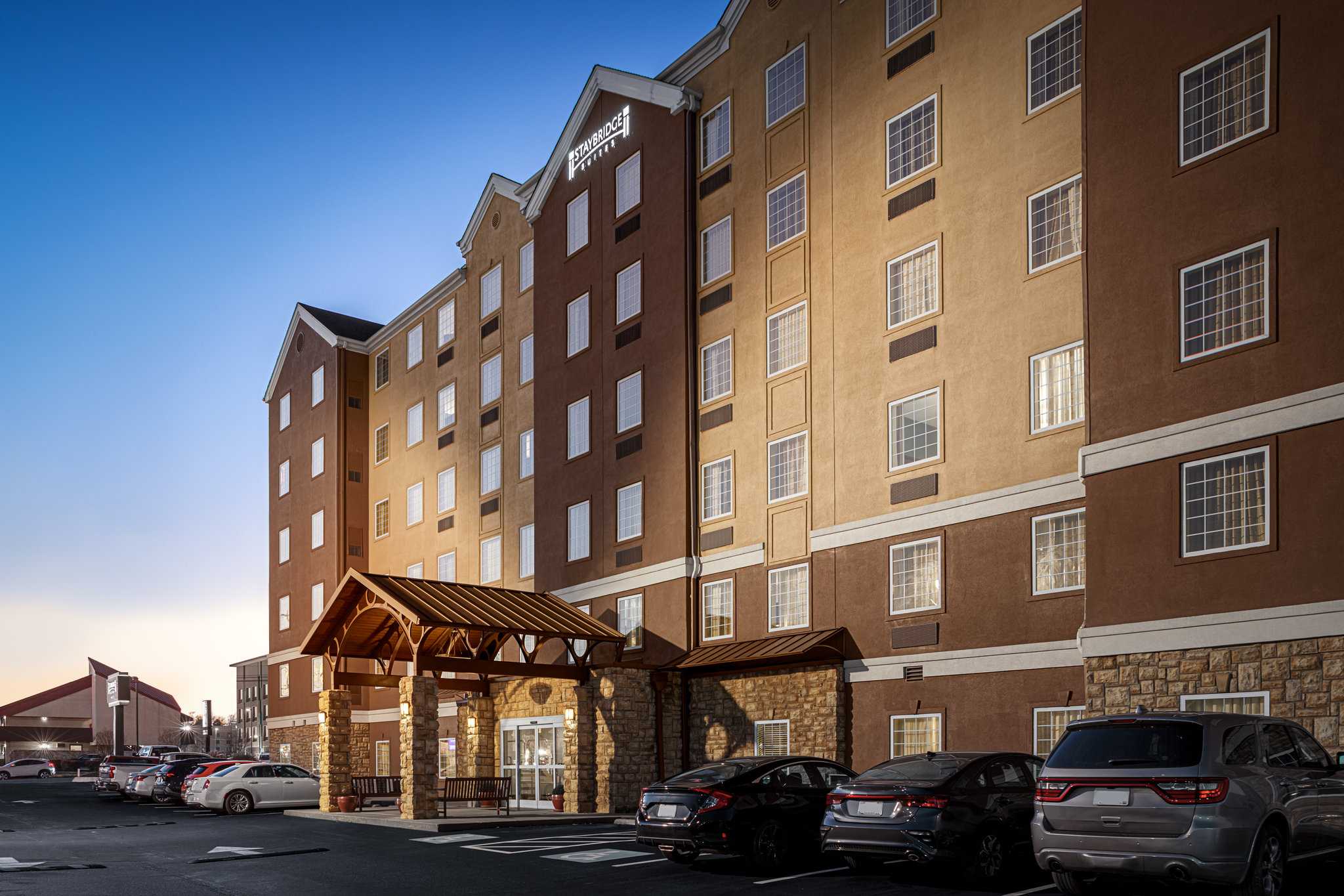 Staybridge Suites Chattanooga-Hamilton Place, Chattanooga, TN