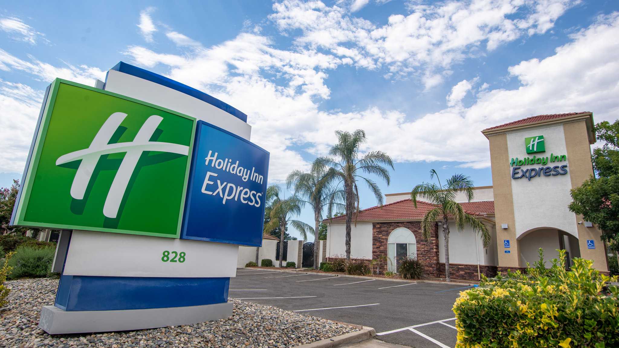 Holiday Inn Express Hotel Oakdale, Oakdale, CA
