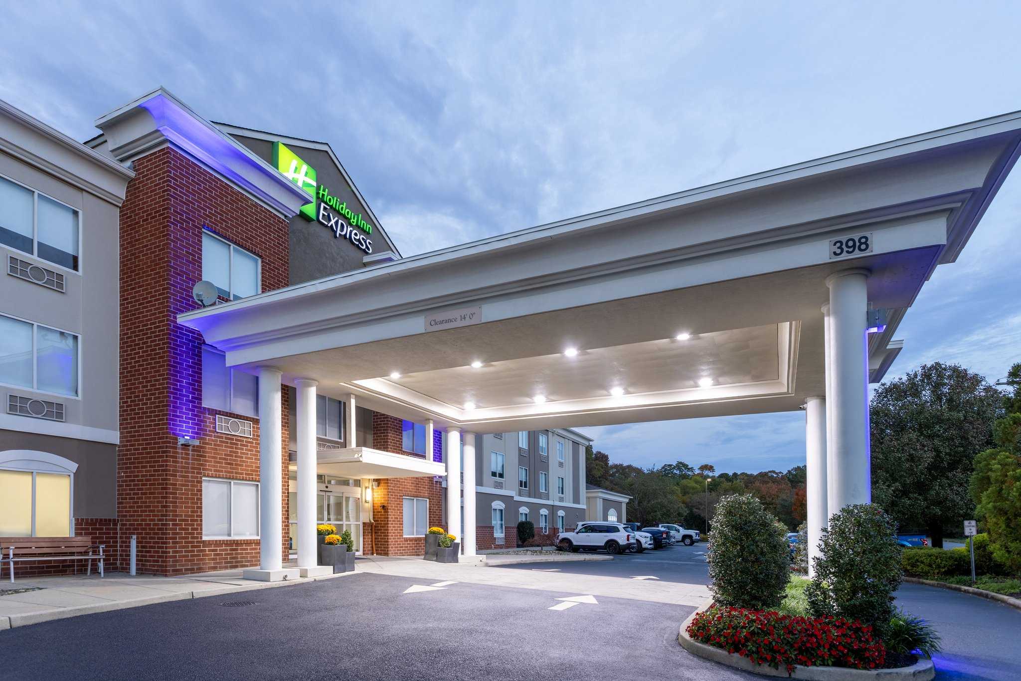 Holiday Inn Express & Suites Vineland Millville in ไวน์แลนด์, NJ