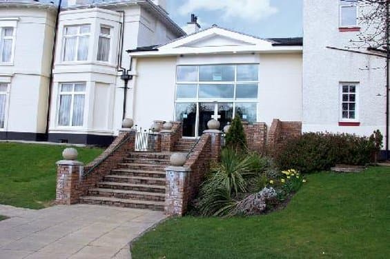The Devonshire House Hotel & Conference Centre в Liverpool, GB1