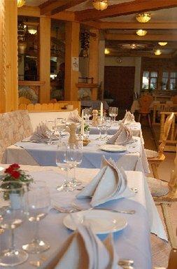 Hotel Alpenland en Lauenen, CH