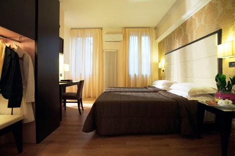 Hotel Touring Bologna a Bologna, IT
