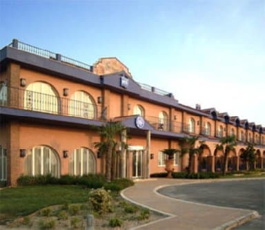 Hotel Fuente las Piedras в Cabra, ES