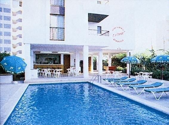 Apartamentos Es Canto Bossa in Ibiza, ES