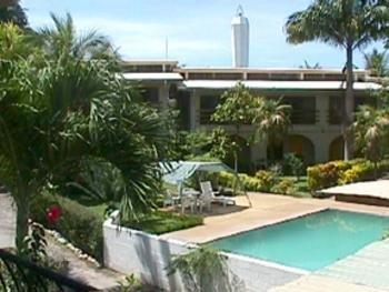 Madang, PG 的 The Coastwatchers Hotel