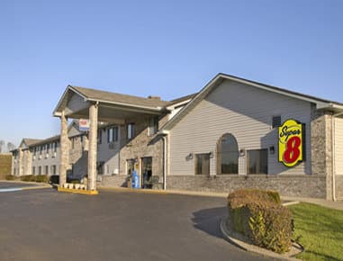 Super 8 by Wyndham Gallipolis Pt Pleasant Area в Gallipolis, OH