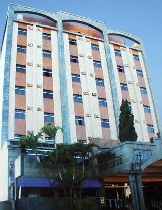 Araxa, BR 的 Virgilius Palace Hotel