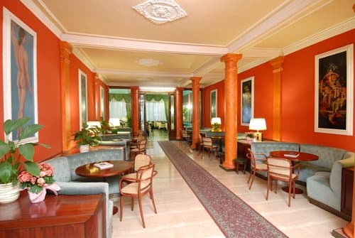Hotel Minerva Palace ใน Montecatini Terme, IT