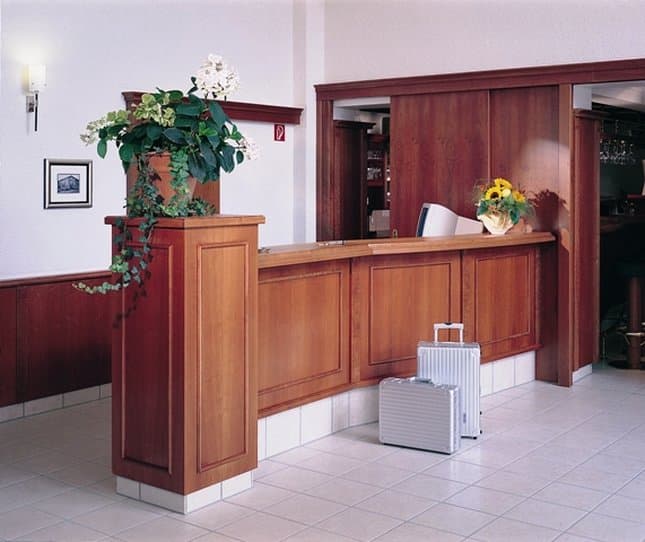 Hotel Schuetzenburg в Burscheid, DE