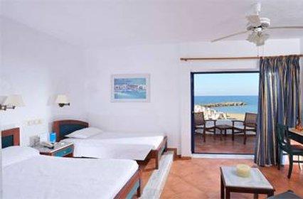 Heraklion, GR의 Knossos Beach Bungalows & Suites