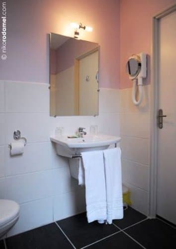 Hotel du Cheval Noir в Saint-Etienne, FR