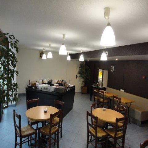 Kyriad Chantilly Hotel à Chantilly, FR