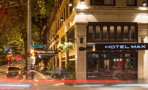 Hotel Max in Seattle, WA