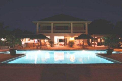 Meridian Club in British West Indies, TC