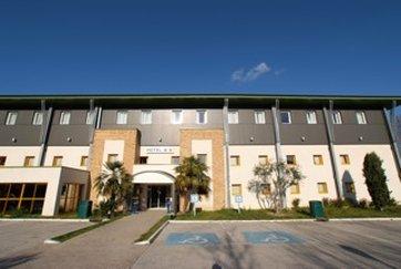 Hotel Kyriad Marseille Est-Gemenos в Marseille, FR