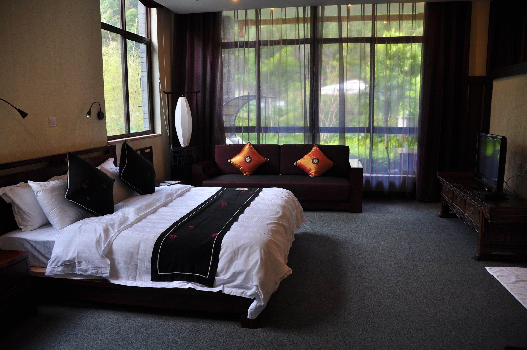 Tengchong Hot Spring Spa Villas Resort in Baoshan, CN