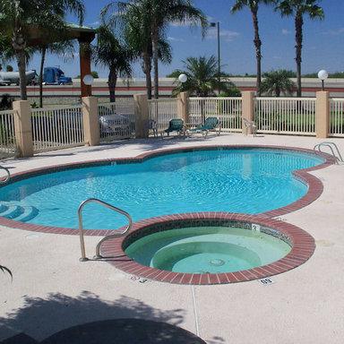 Texas Inn Harlingen in Harlingen, TX