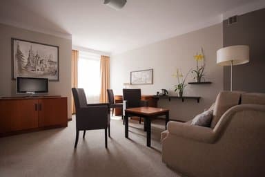 Krakow, PL 的 Hotel Benefis