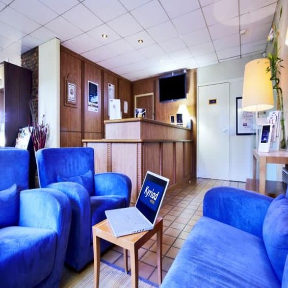 Hotel Kyriad Geneve - Saint Genis Pouilly в Saint-Genis-Pouilly, FR