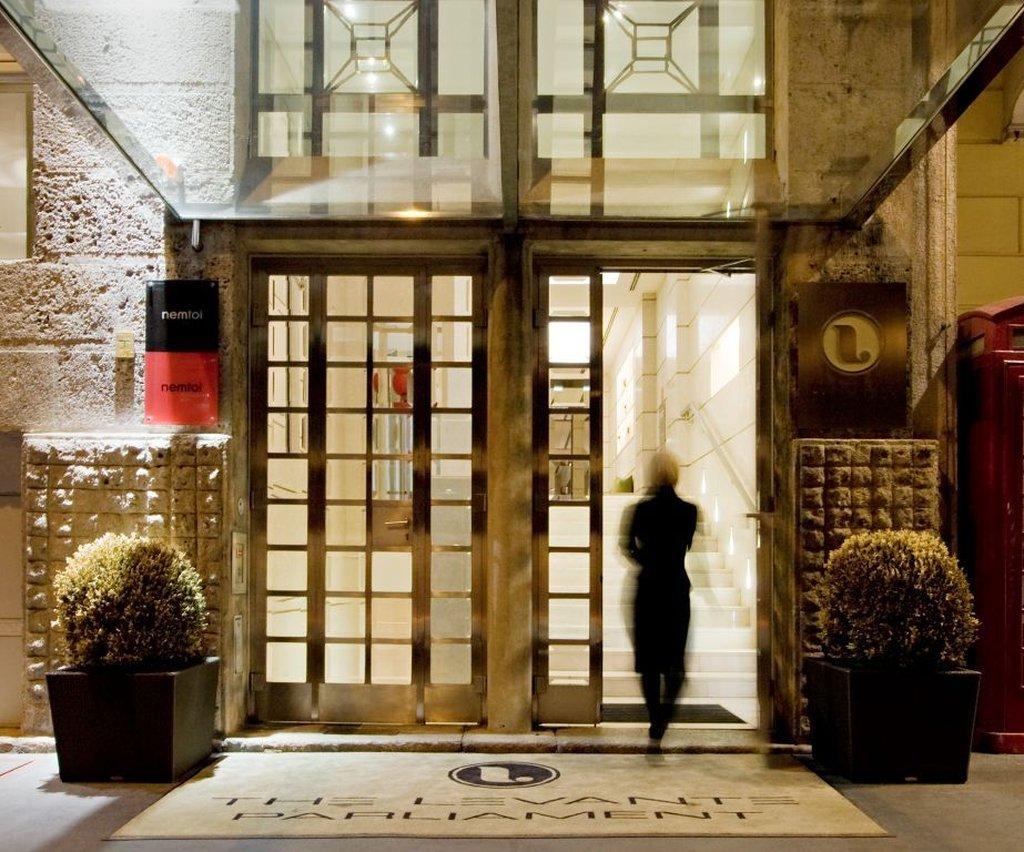 The Levante Parliament image